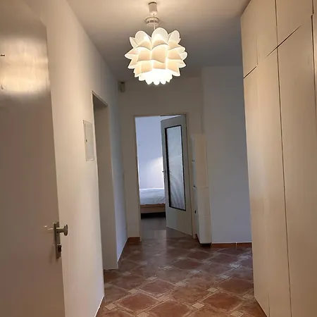 Διαμέρισμα Oli Munich Suburb Garden Balcony